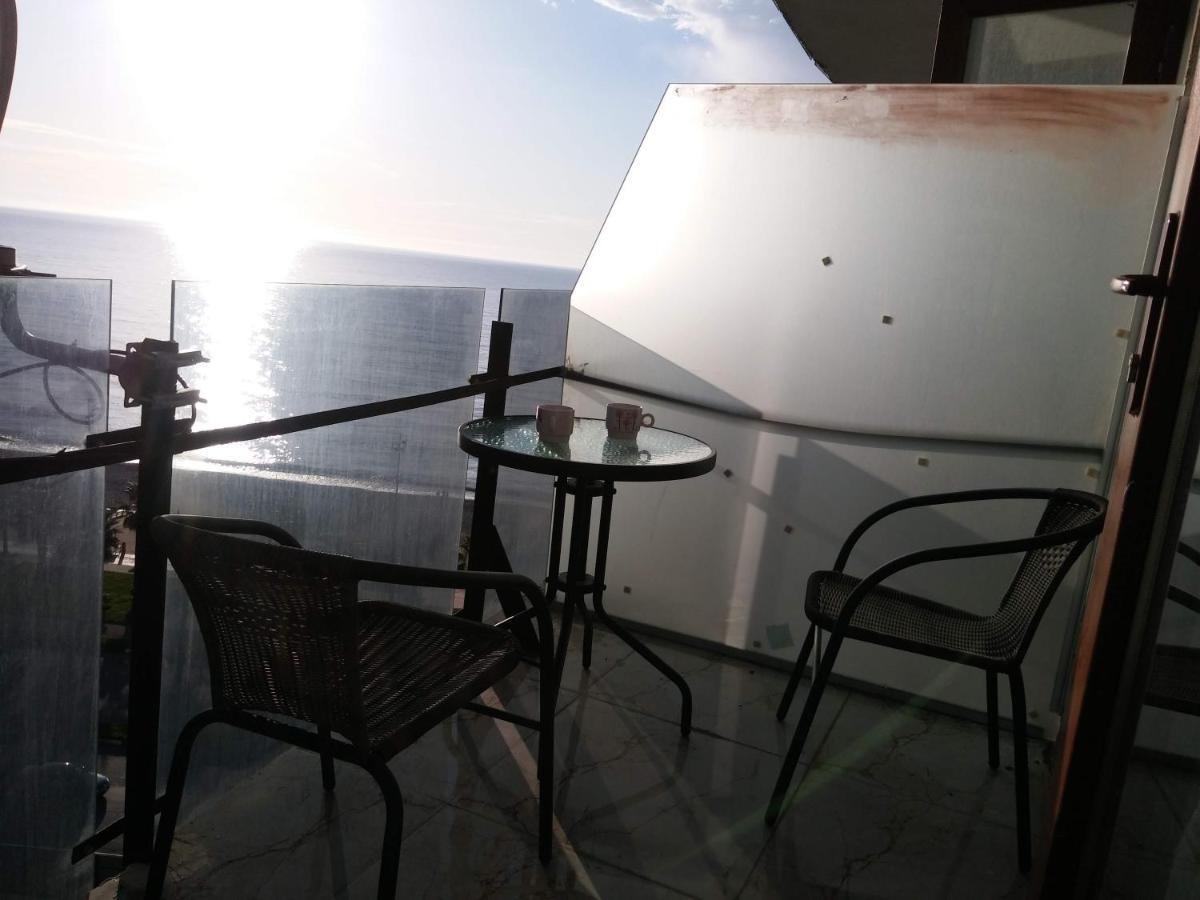 Apartment On The Back Sea Batum Dış mekan fotoğraf